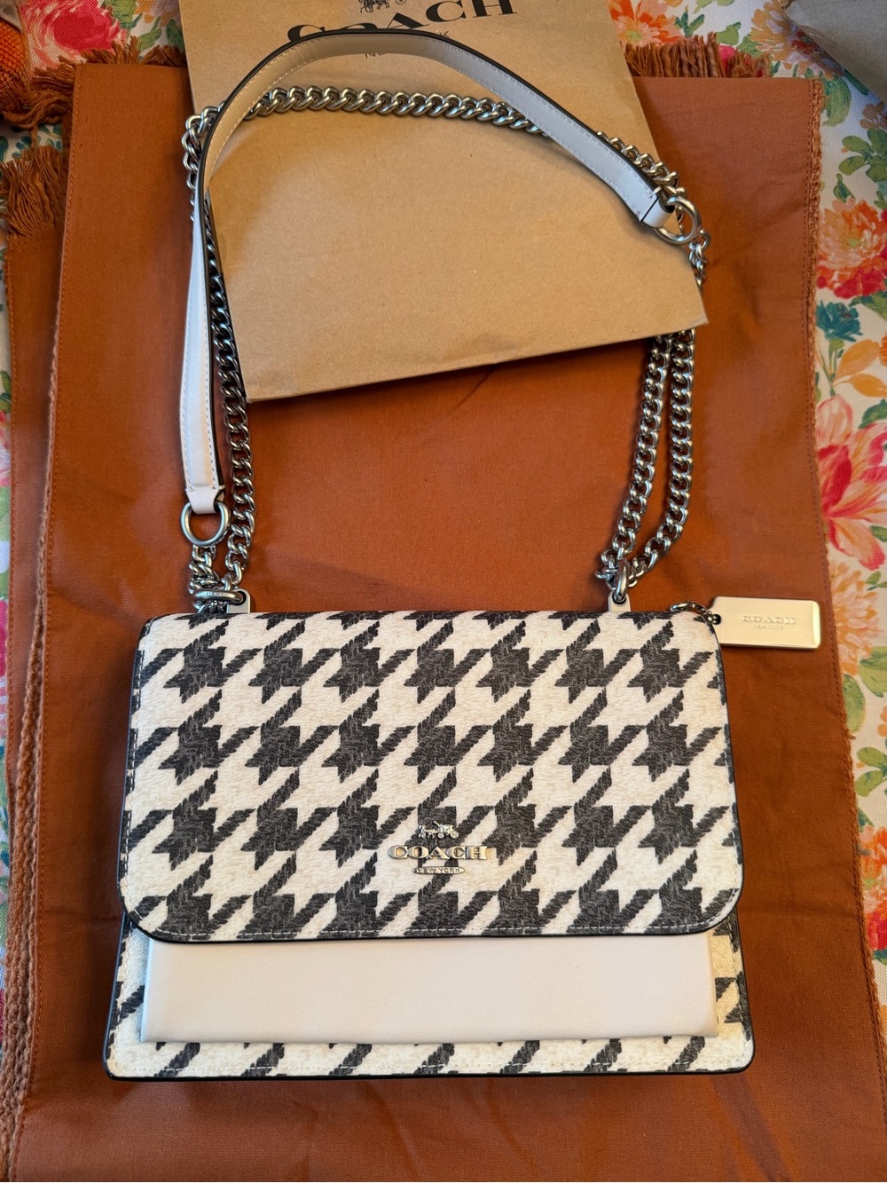 Coach Black & White Houndstooth Chain Shoulder Bag